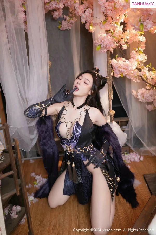 逗逗DouDou  [XiuRen]高清写真图 2024.03.14 No.8232 小逗逗 美腿性感第3张图片